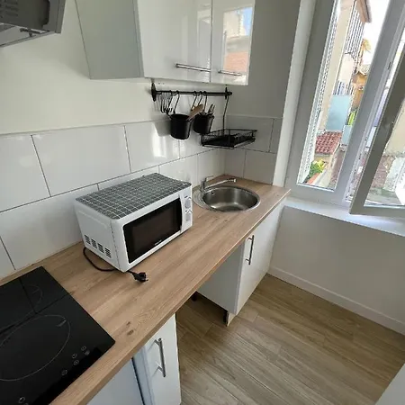 Apartment Joli Plein Sud 15mn Des Plages Et Wifi Gratuit